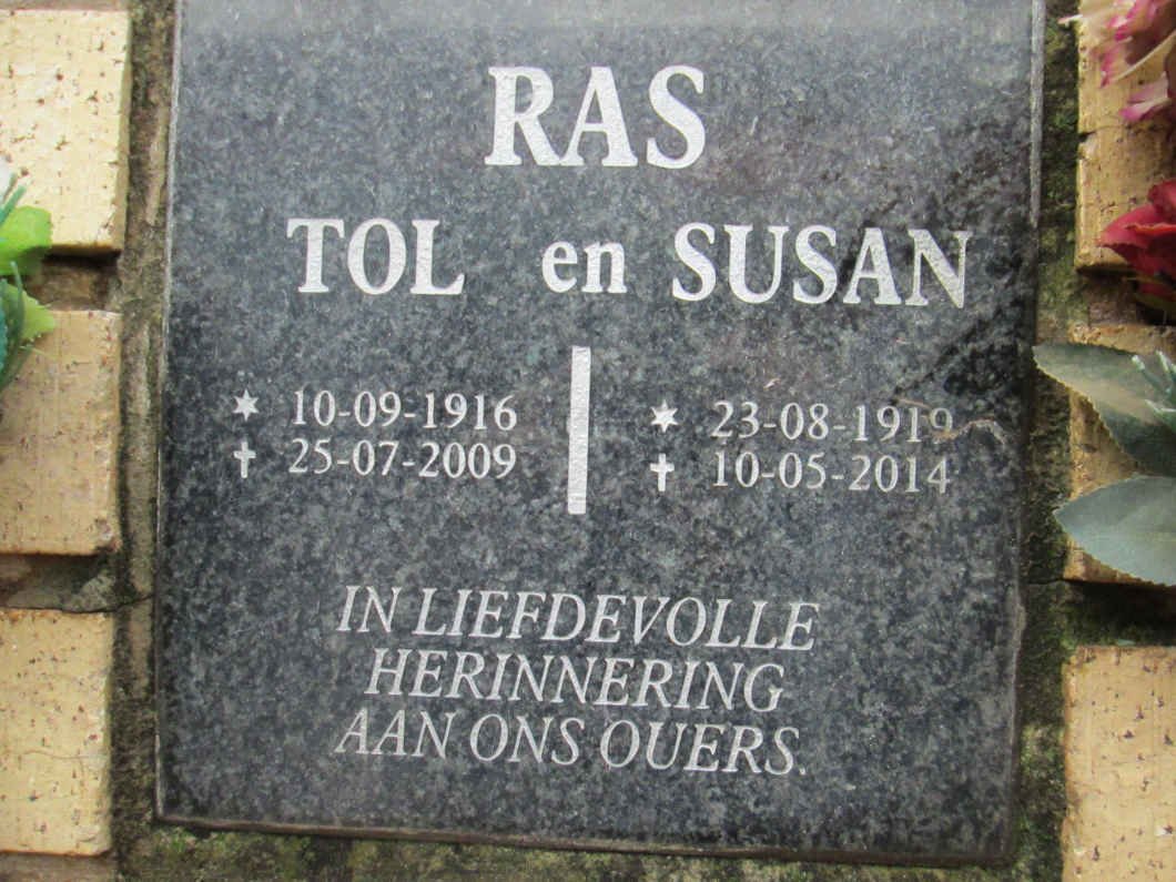 RAS Tol 1916-2009 &amp; Susan 1919-2014