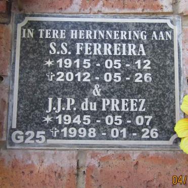 FERREIRA S.S. 1915-2012 :: DU PREEZ J.J.P. 1945-1998