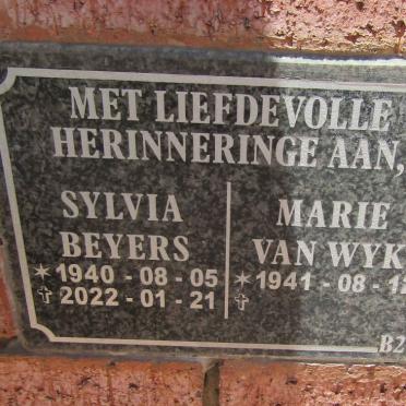 BEYERS Sylvia  1940-2022 :: VAN WYK Marie 1941-