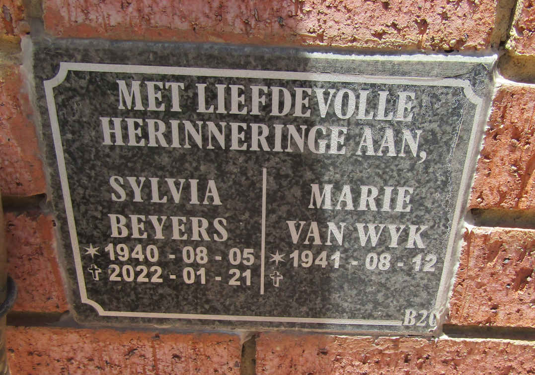 BEYERS Sylvia  1940-2022 :: VAN WYK Marie 1941-