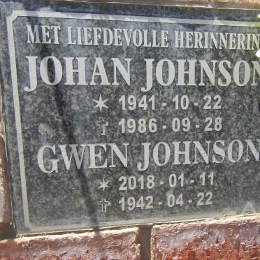 JOHNSON Johan 1941-1986 & Gwen 1942-2018