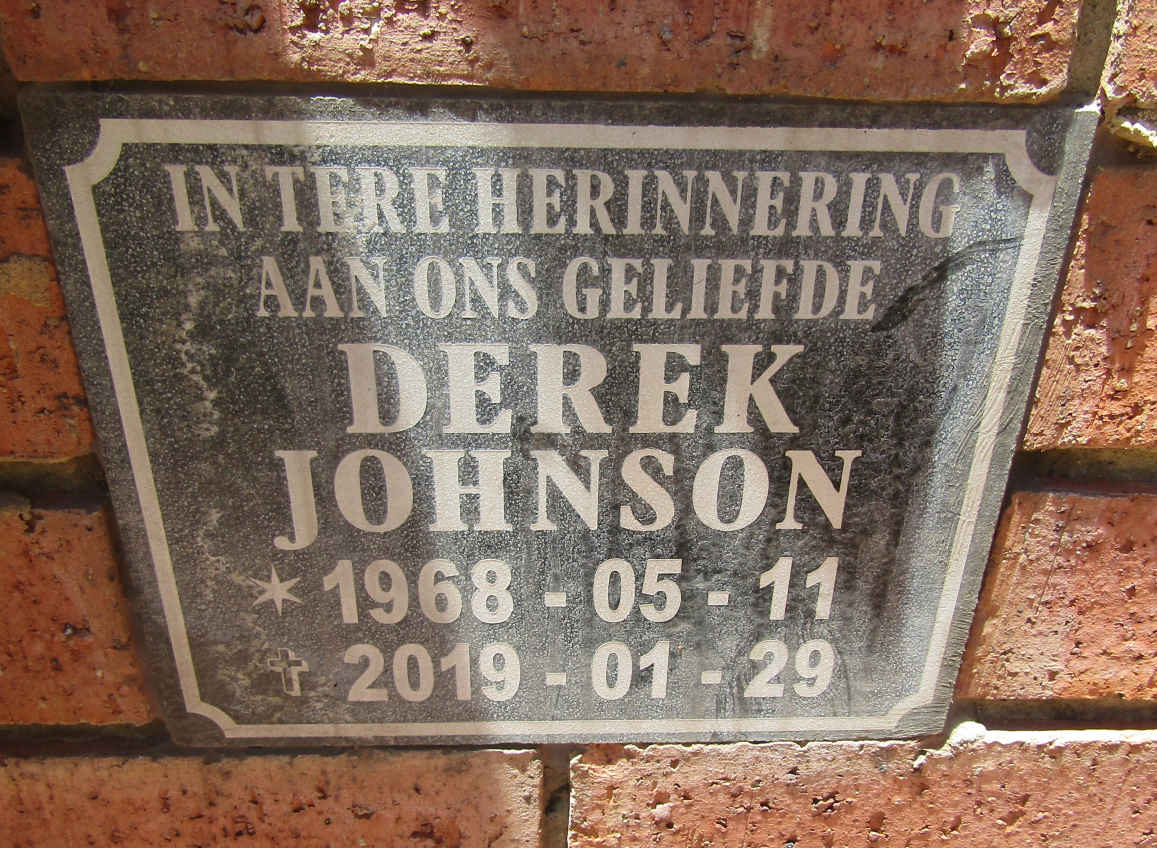JOHNSON Derek 1968-2019