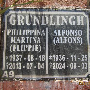GRUNDLINGH Alfonso 1936-2024 & Philippina Martina 1937-2013