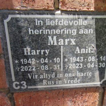 MARX Harry 1942-2022 & Anita 1943-2023