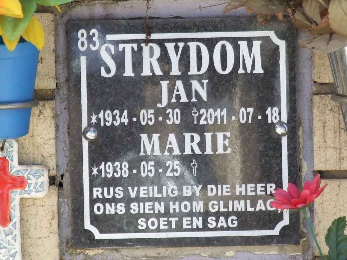 STRYDOM Jan 1934-2011 &amp; Marie 1938-