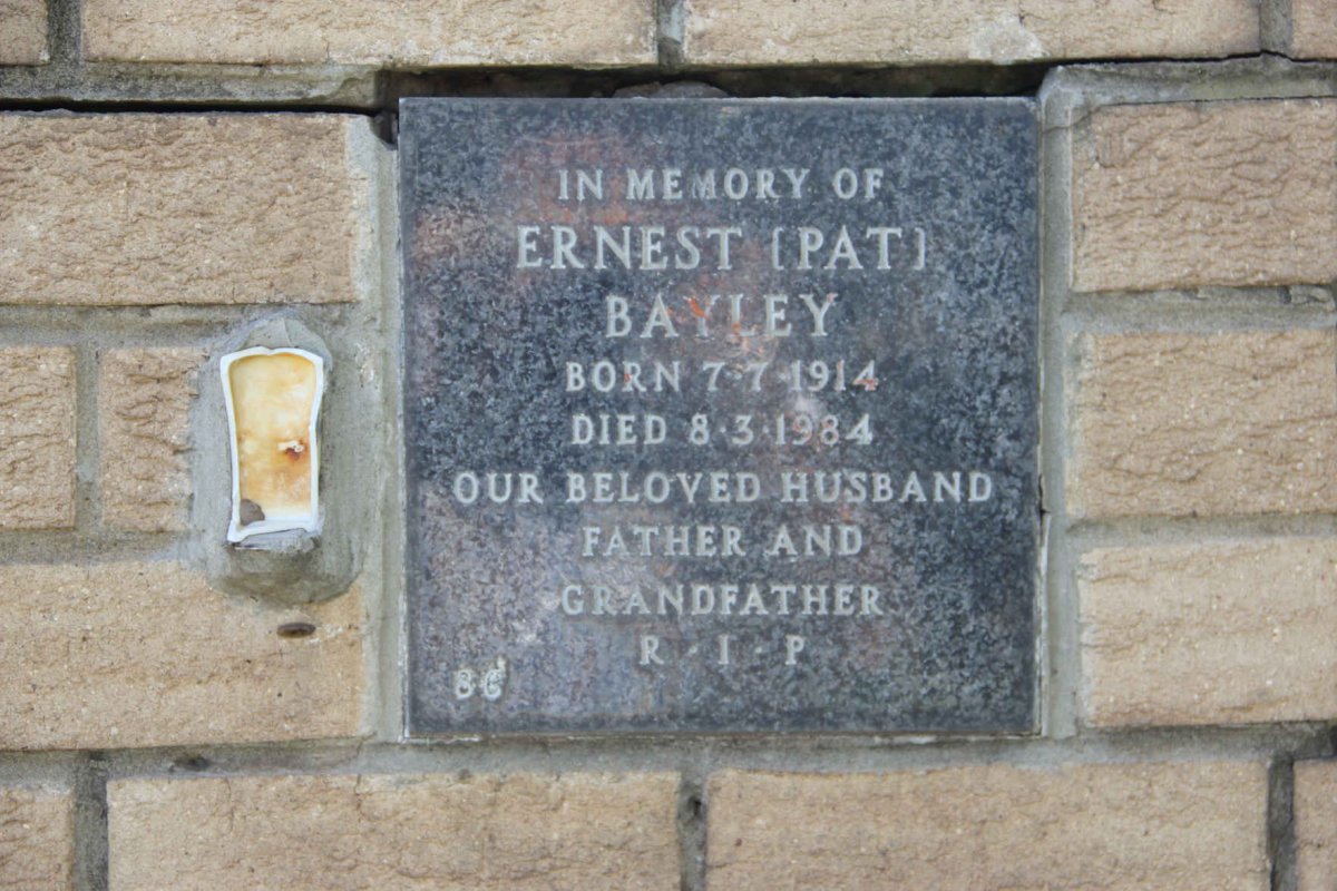BAYLEY Ernest 1914-1984