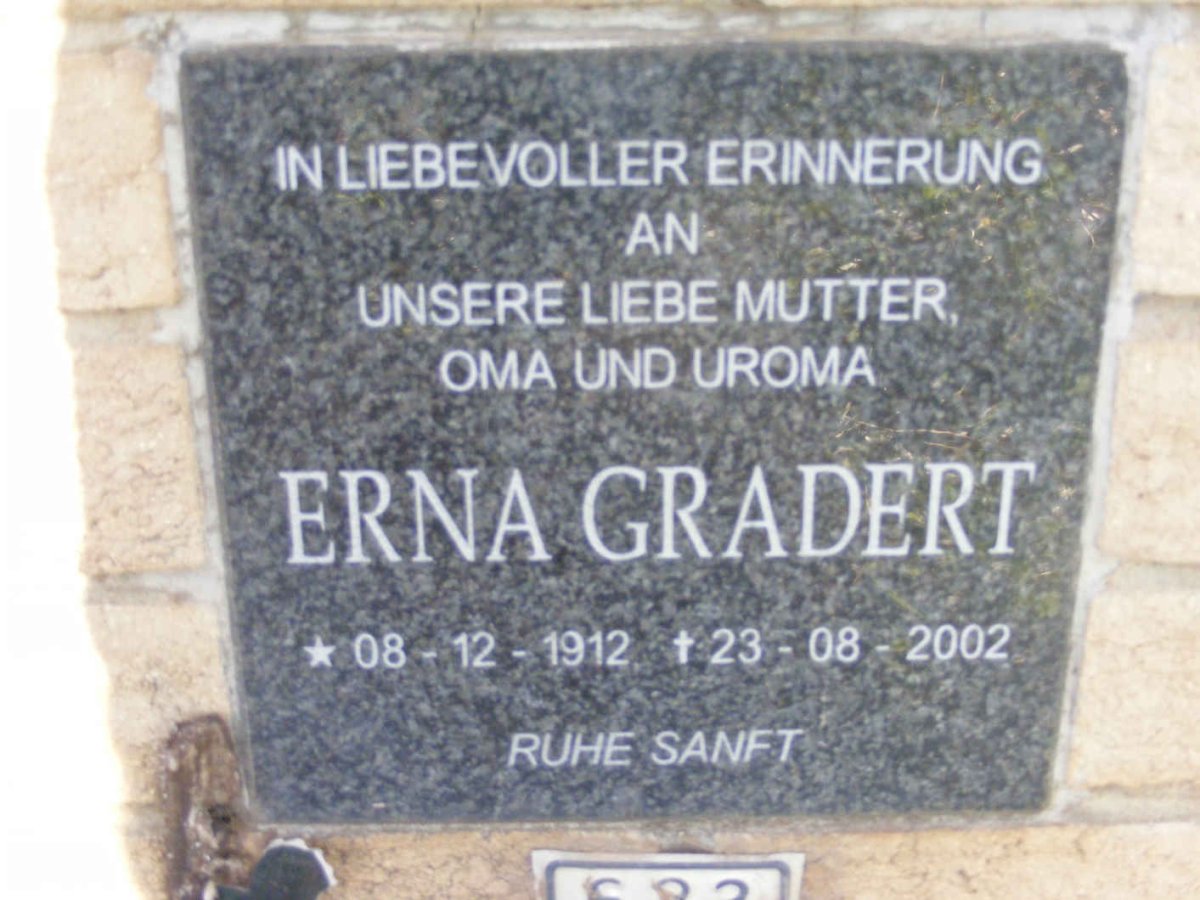 GRADERT Erna 1912-2002