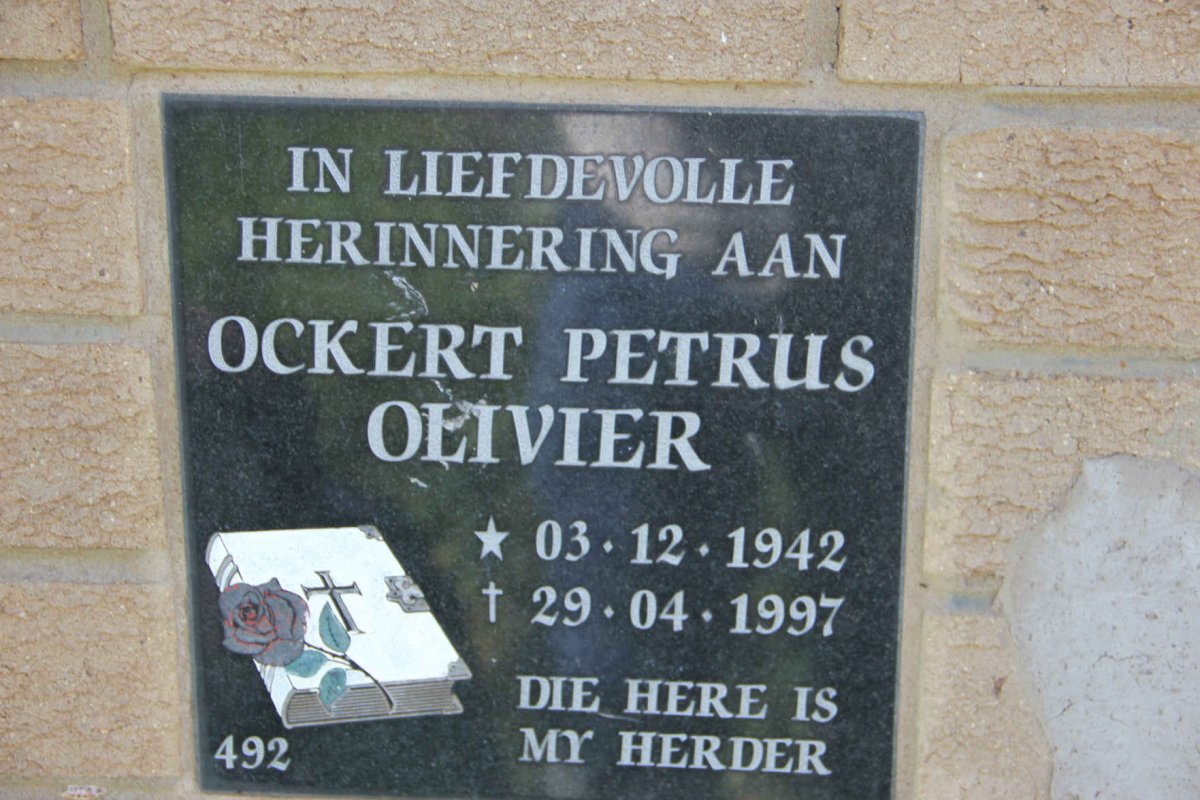 OLIVIER Ockert Petrus 1942-1997