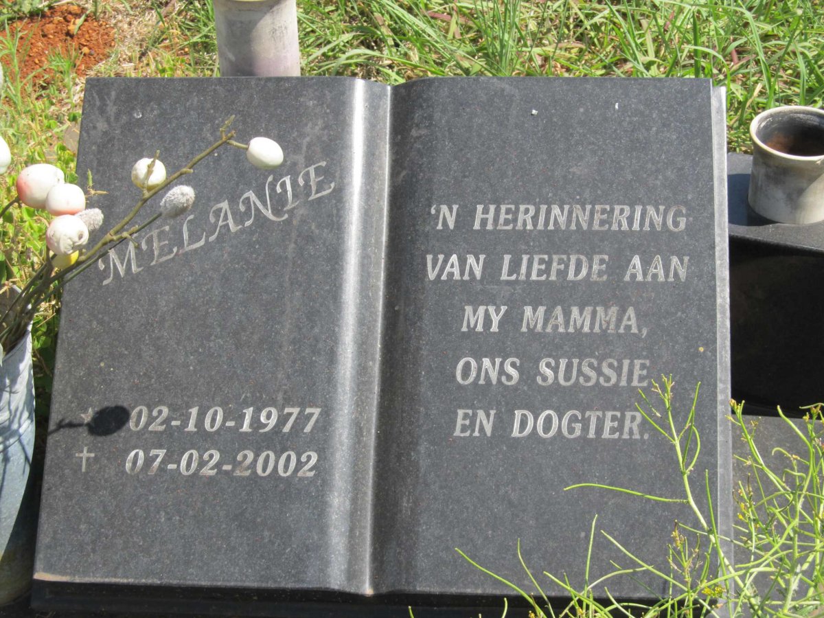? Melanie 1977-2002