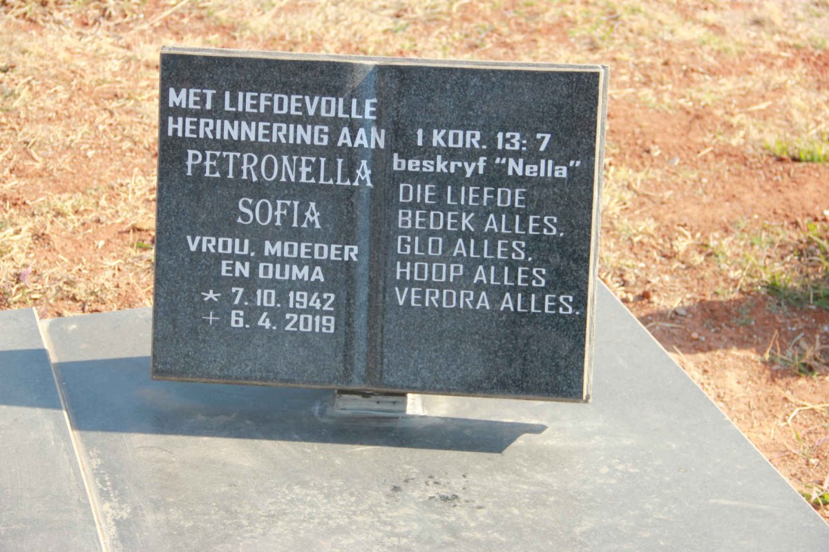 BARNARD Robert Christie Young 1935-1994 &amp; Petronella Sofia 1942-2019