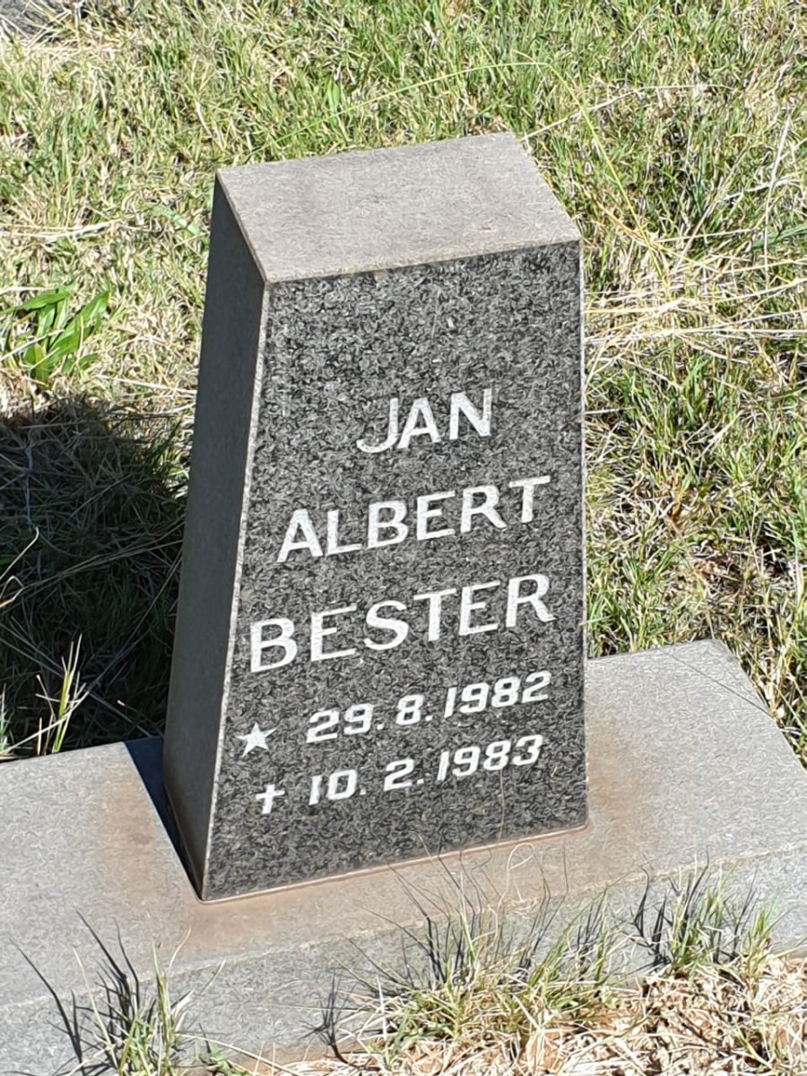 BESTER Jan Albert 1982-1983