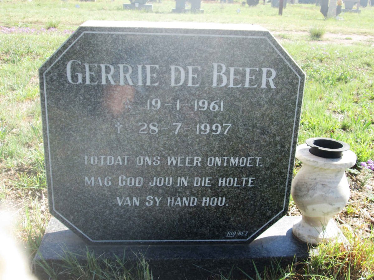 BEER Gerrie, de 1961-1997
