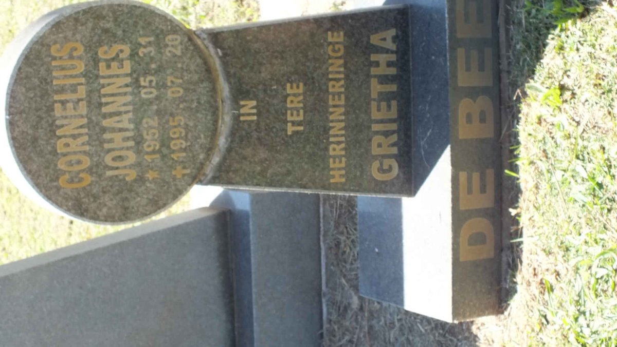 BEER Cornelius Johannes, de 1952-1995