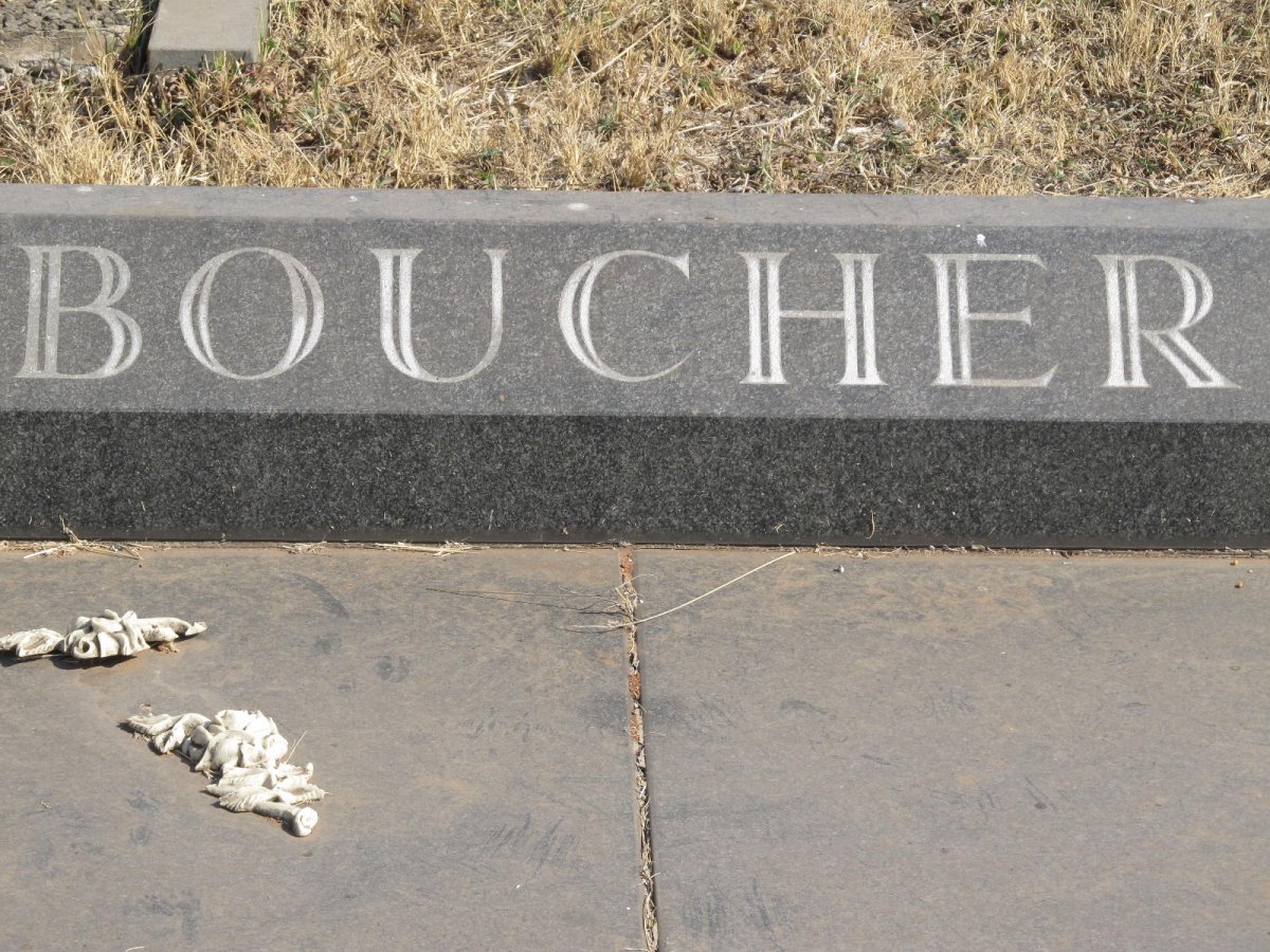 BOUCHER Leslie John James 1916-1981 &amp; Jeanette P. 1923-1989