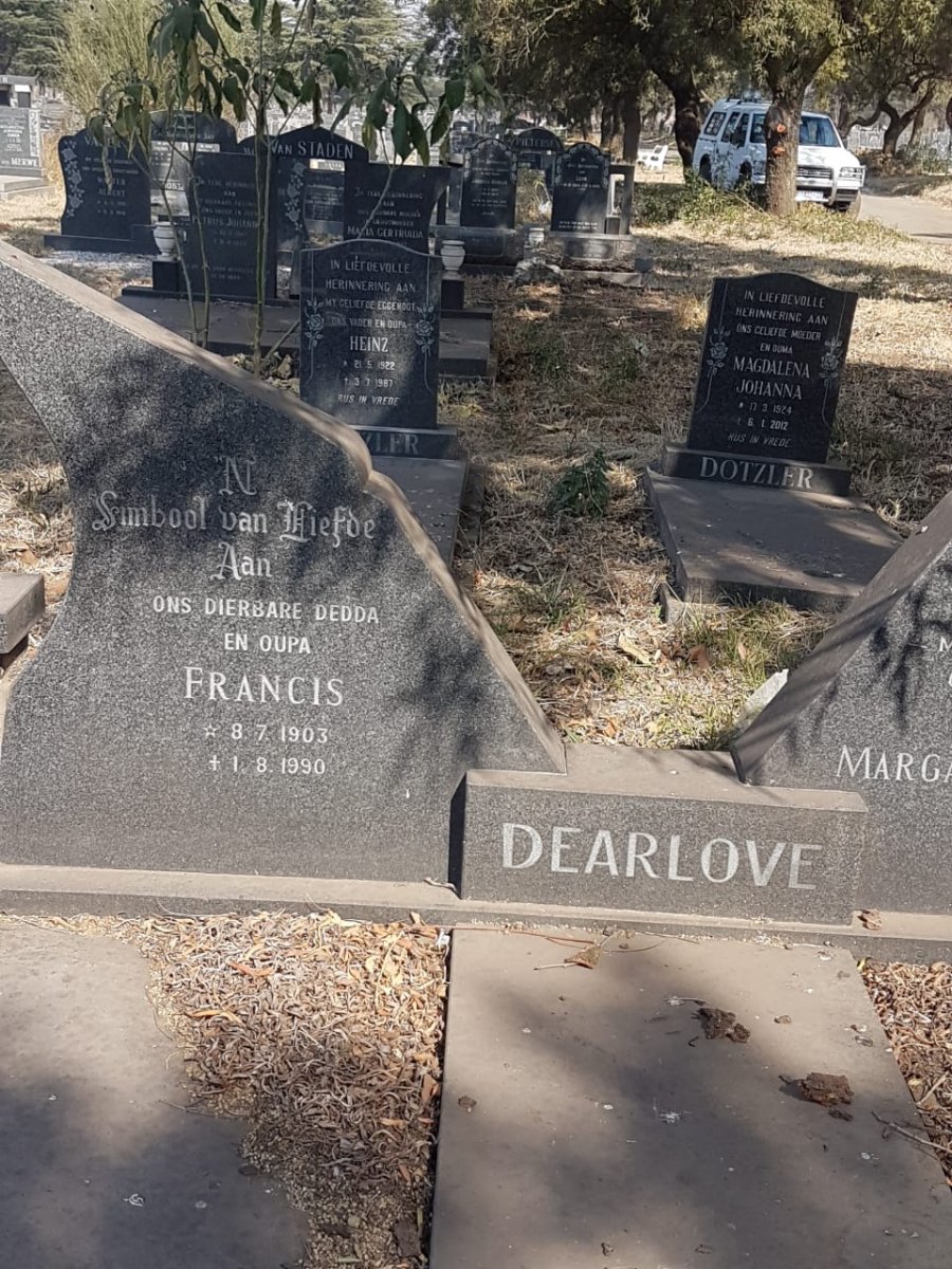 DEARLOVE Francis 1903-1990 &amp; Gertruida Margaretha Elizabeth 1904-1978