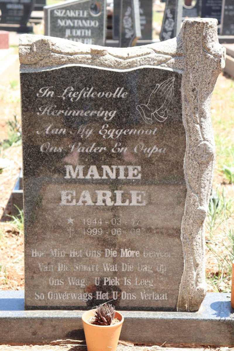 EARLE Manie 1944-1999
