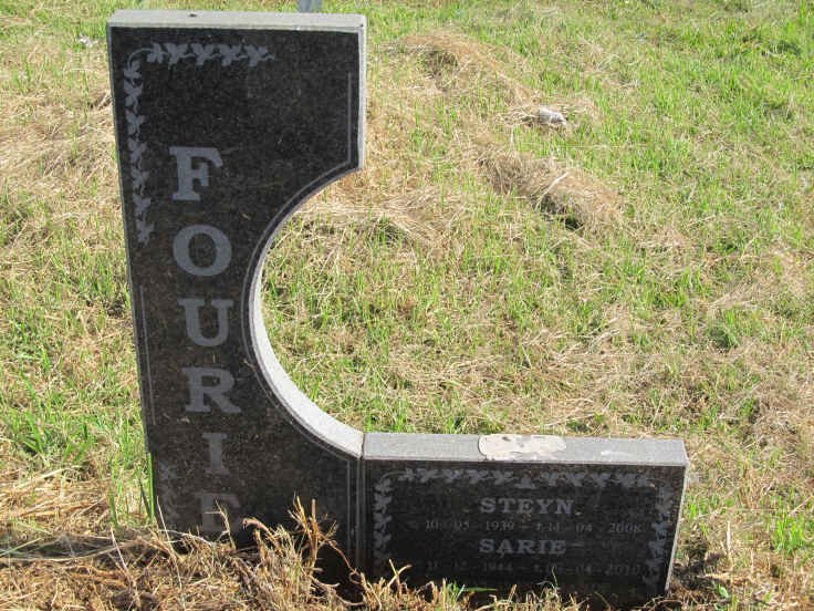 FOURIE Steyn 1939-2008 &amp; Sarie 1944-2010