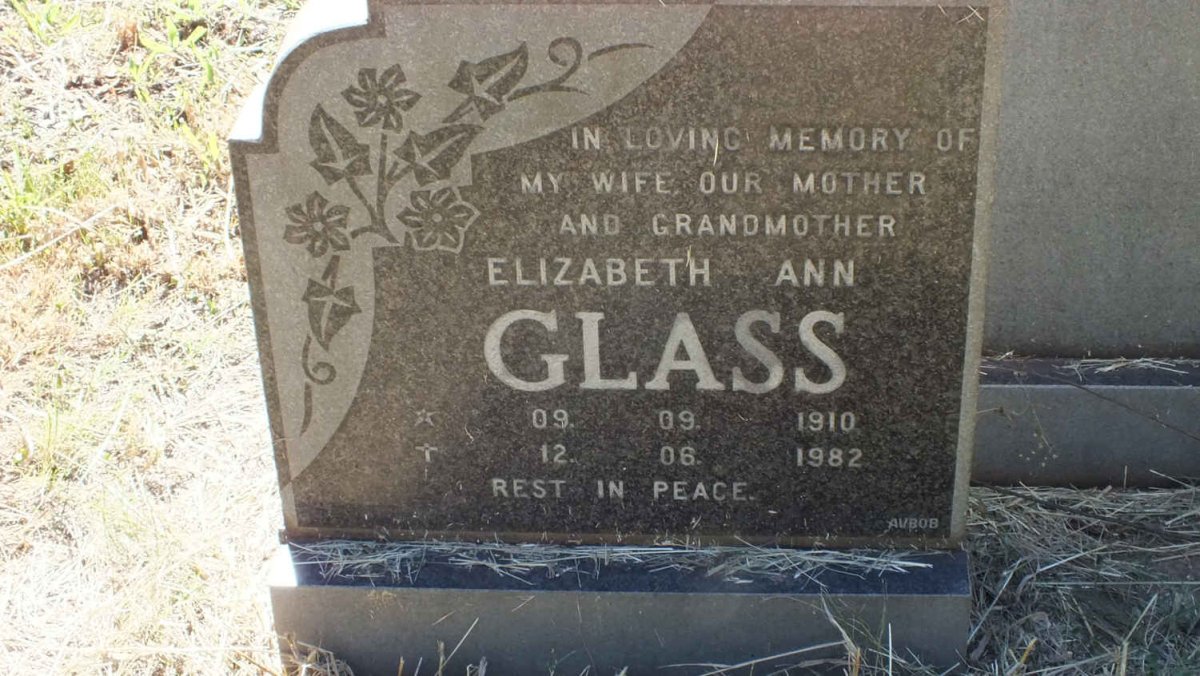 GLASS Elizabeth Ann 1910-1982