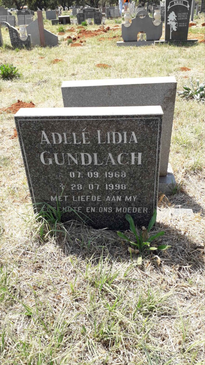 GUNDLACH Adelé Lidia 1968-1998