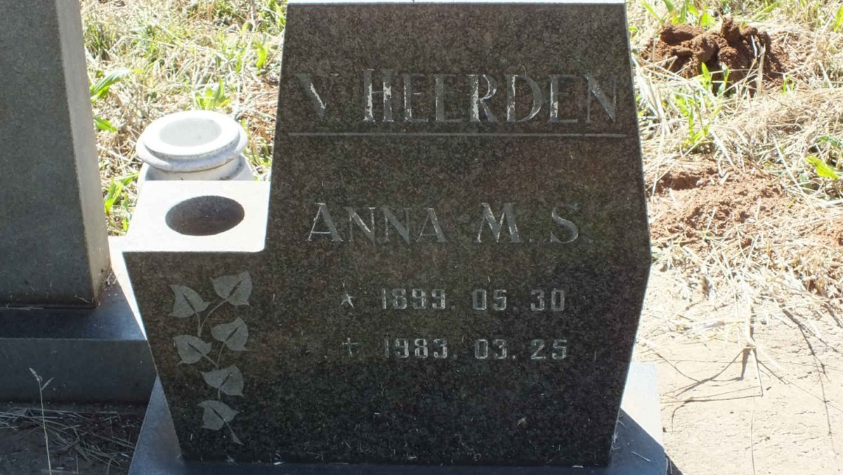 HEERDEN Anna M.S., v. 1899-1983