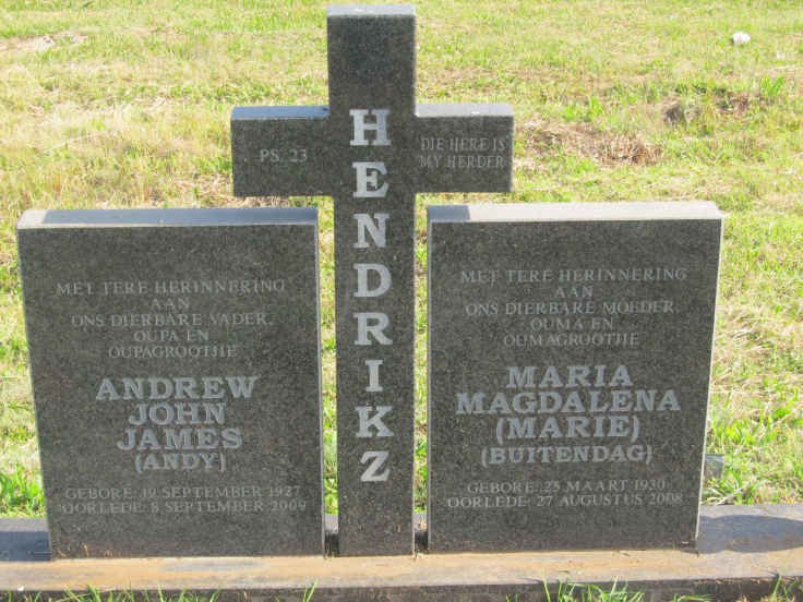 HENDRIKZ Andrew John James 1927-2009 &amp; Maria Magdalena BUITENDAG 1930-2008