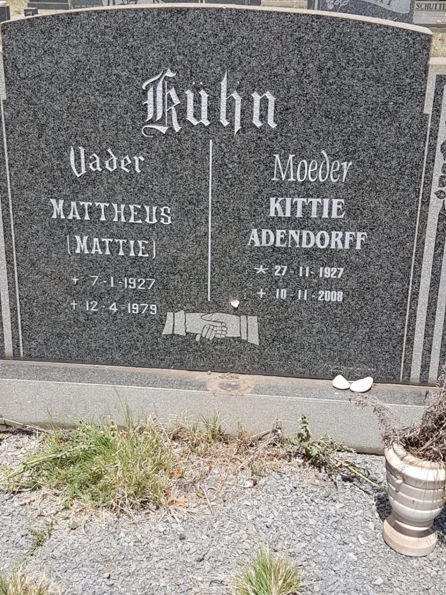 KUHN Mattheus 1927-1979 &amp; Kittie ADENDORFF 1927-2008