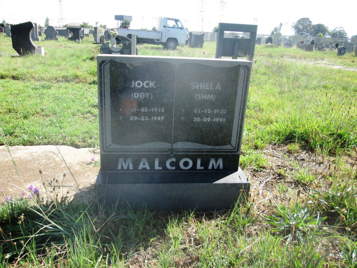 MALCOLM D.G.Y. 1915-1997 &amp; S.H.M. 1920-1994