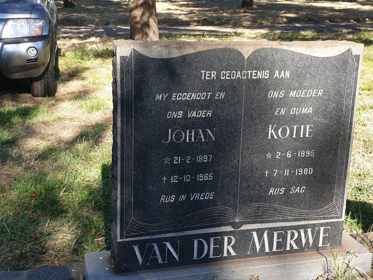 MERWE Johan, van der 1897-1965 &amp; Kotie 1895-1980
