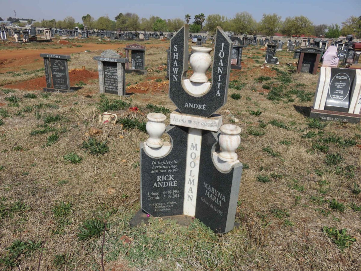 MOOLMAN Rick Andre 1962-2014 & Maryna Maria 1965- 