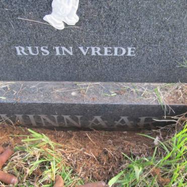 MINNAAR Jacob Jacobus 1944-2006 &amp; Johanna Francina 1951-