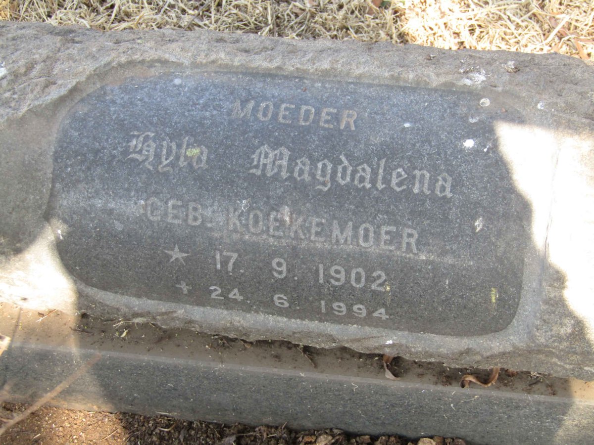 NEL Hyla Magdalena nee KOEKEMOER 1902-1994