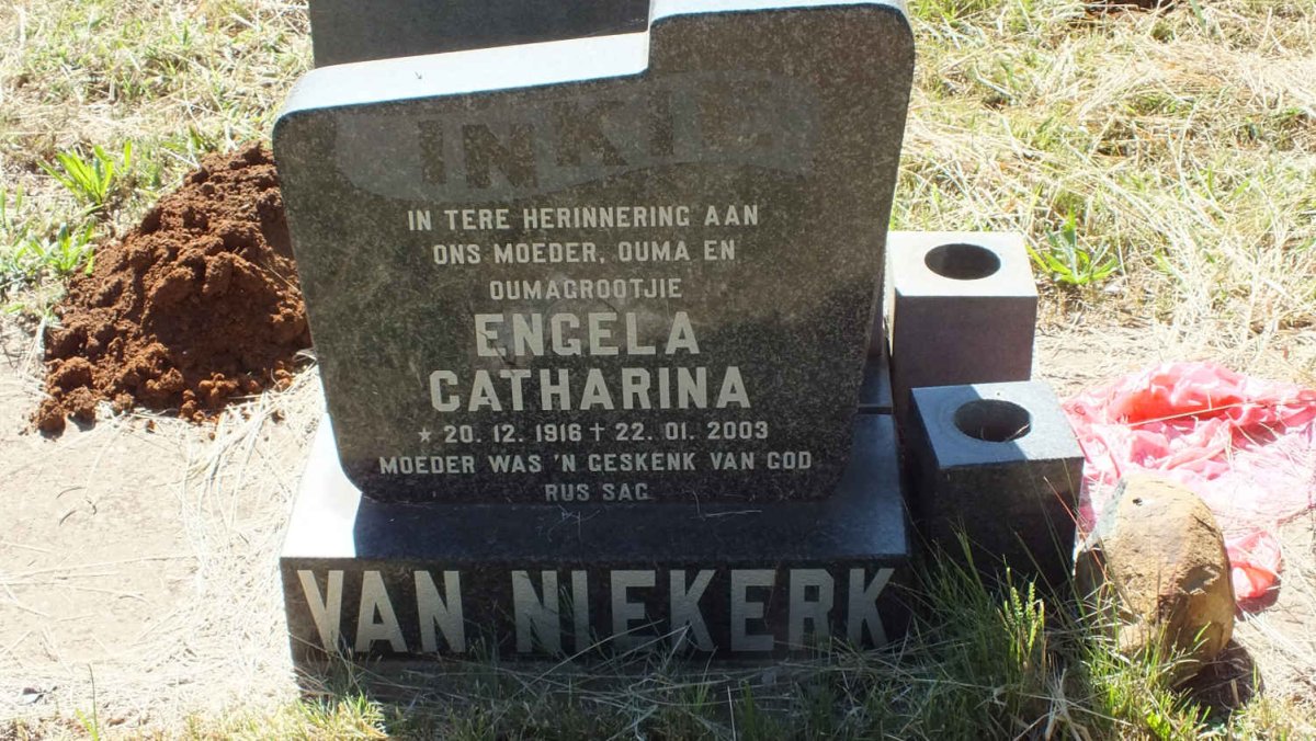 NIEKERK Engela Catharina, van 1916-2003