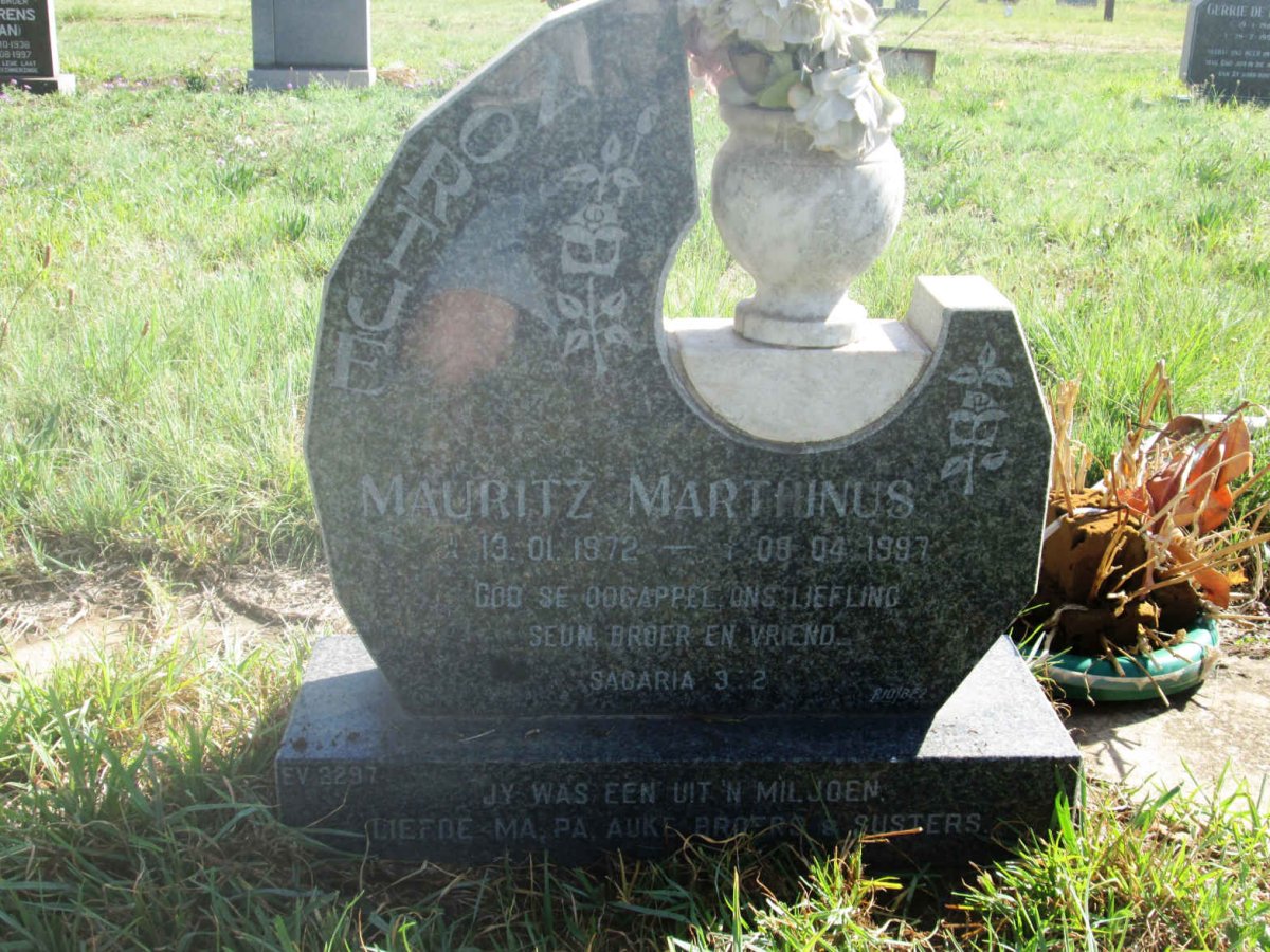 NORTJE Mauritz Marthinus 1972-1997