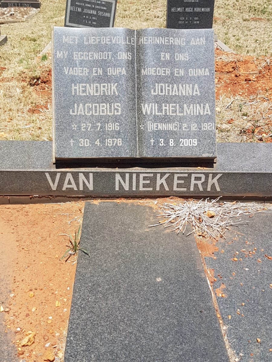 NIEKERK Hendrik Jacobus, van 1916-1978 &amp; Johanna Wilhelmina HENNING 1921-2009