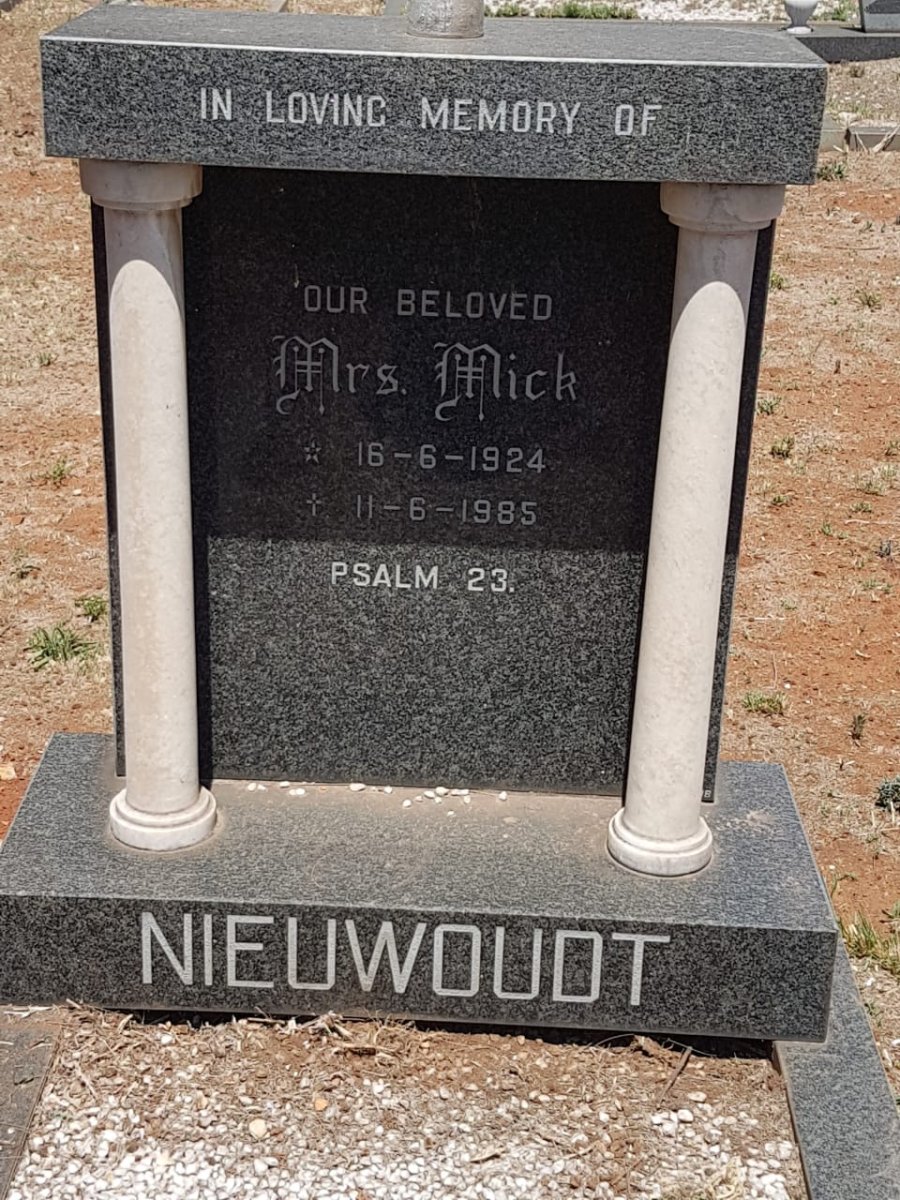 NIEUWOUDT Mick 1924-1985