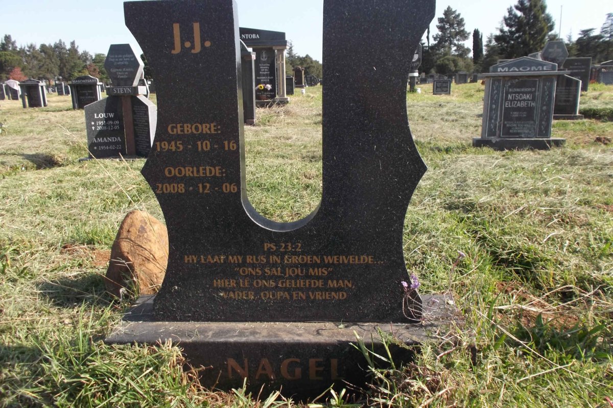 NAGEL J.J. 1945-2008