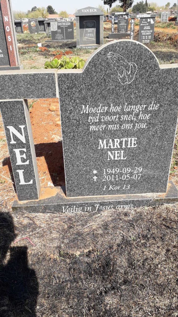 NEL Martie 1949-2011
