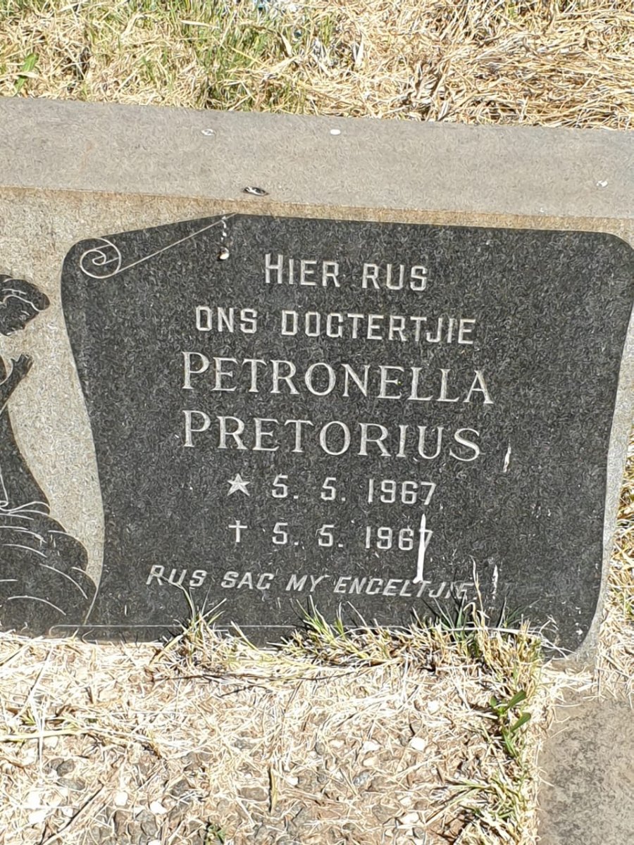 PRETORIUS Petronella 1967-1967