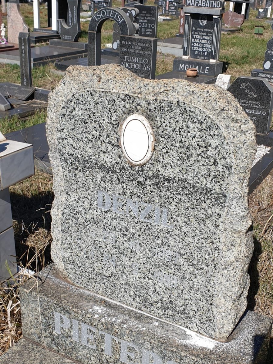 PIETERSE Denzil 1997-1998