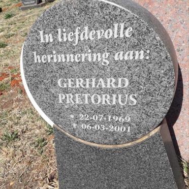PRETORIUS Gerhard 1969-2001