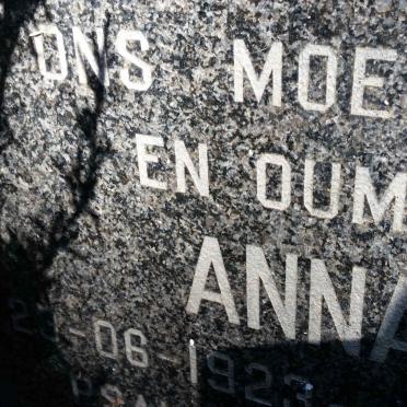 PIENAAR Jan 1923-1985 &amp; Anna 1923-