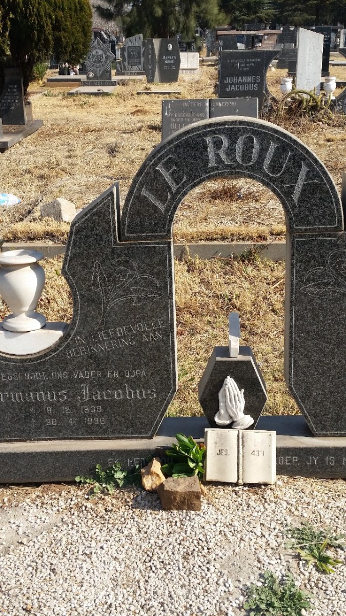 ROUX Hermanus Jacobus, le 1938-1996