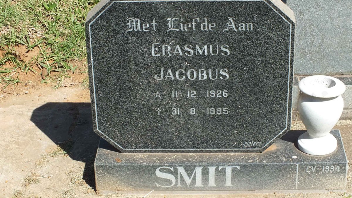 SMIT Erasmus Jacobus 1926-1995