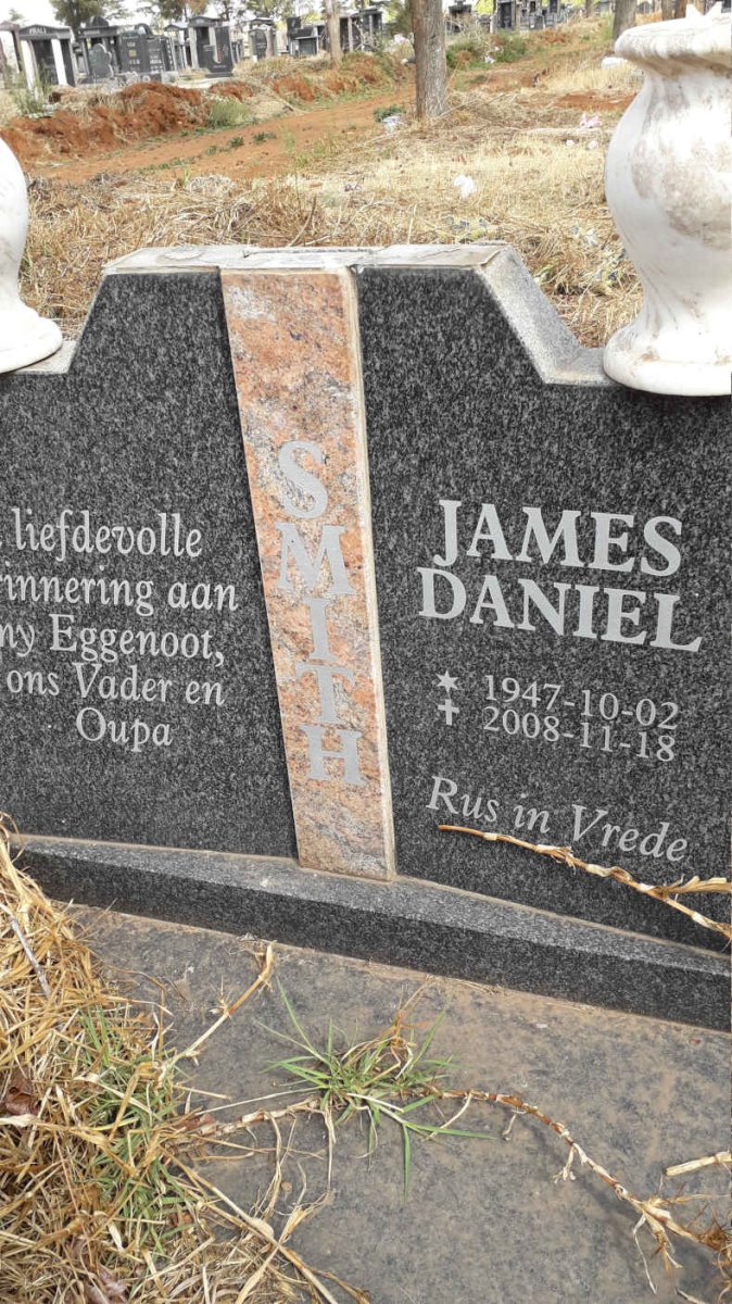SMITH James Daniel 1947-2008