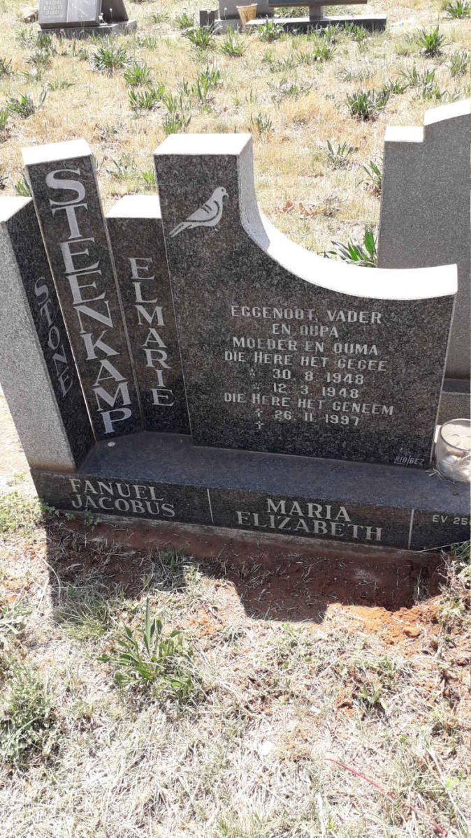 STEENKAMP Fanuel Jacobus 1948-1997 &amp; Maria Elizabeth 1948-