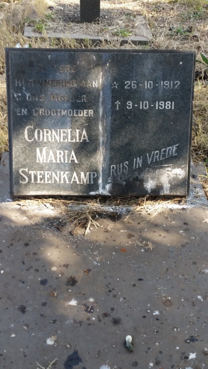 STEENKAMP Cornelia Maria 1912-1981