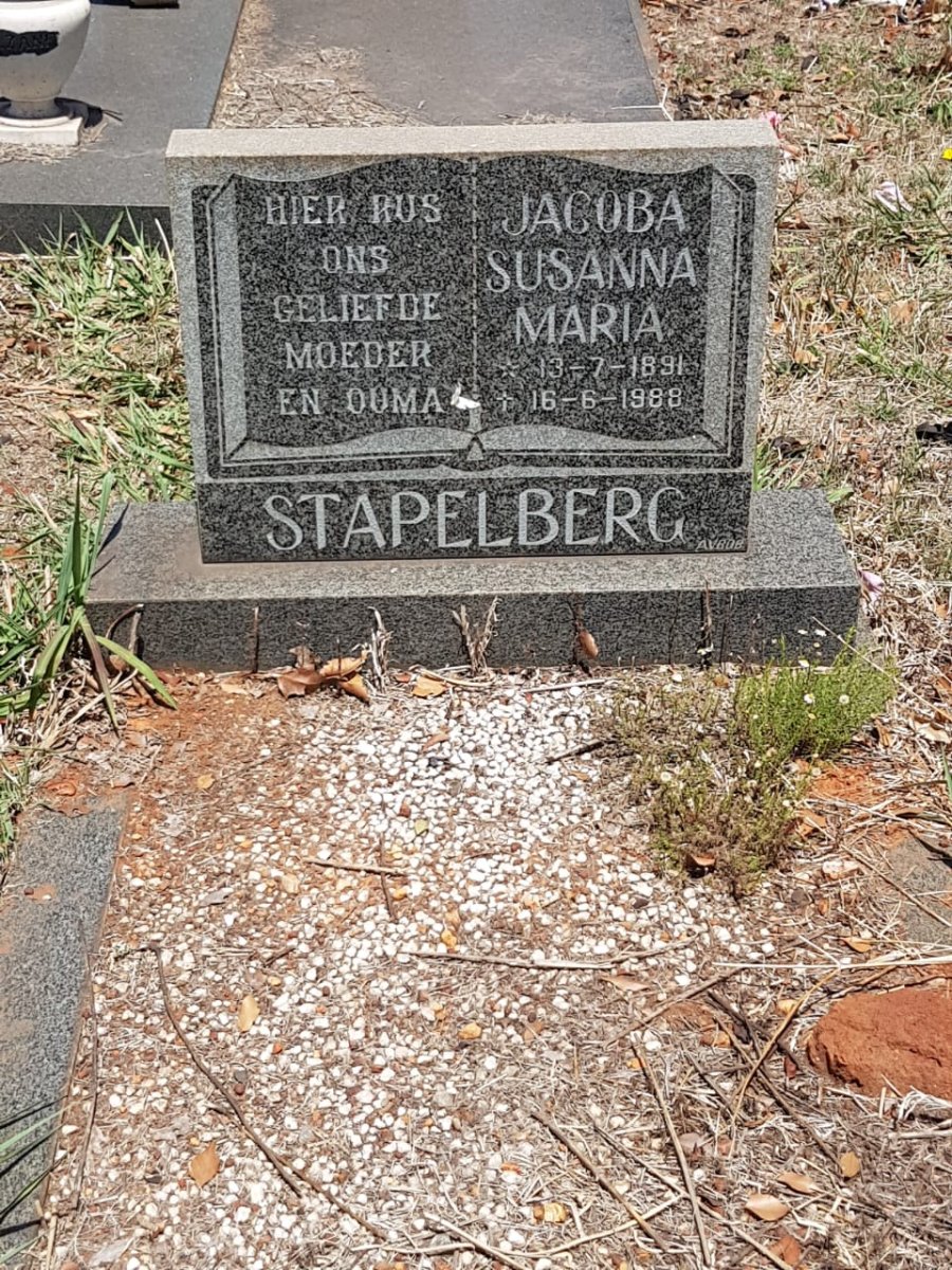 STAPELBERG Jacoba Susanna Maria 1891-1988