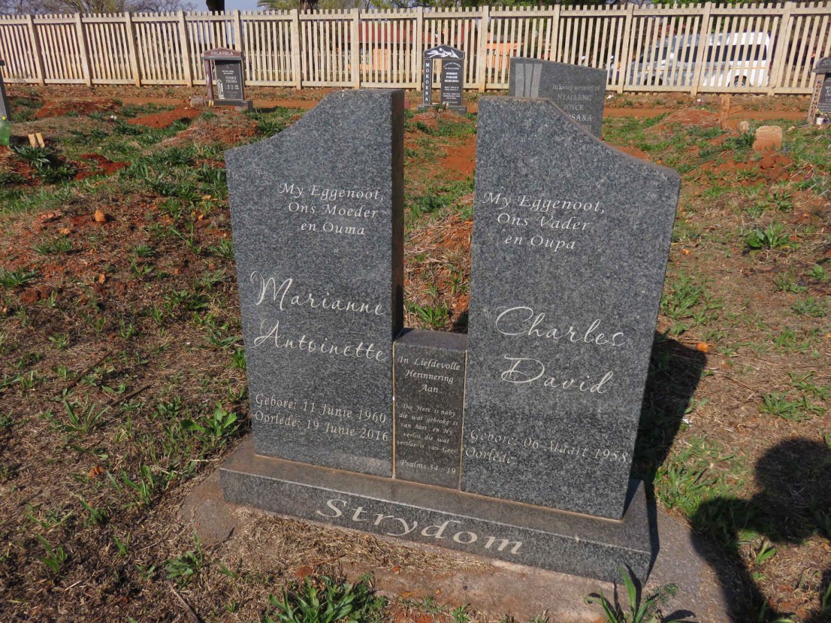 STRYDOM Charles David 1958-  & Marianne Antoinette 1960-2016