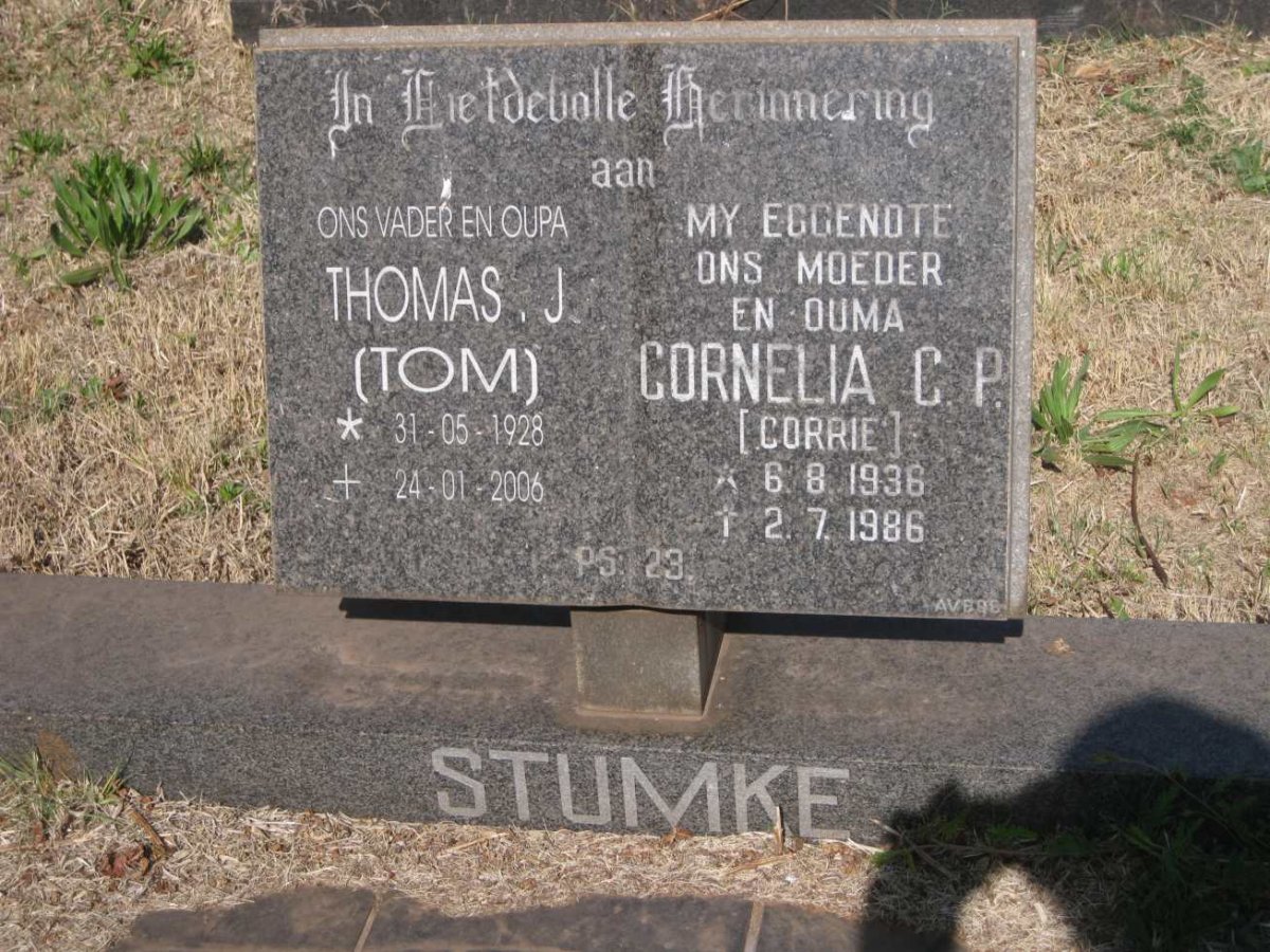 STUMKE Thomas J. 1928-2006 & Cornelia C.P. 1936-1986