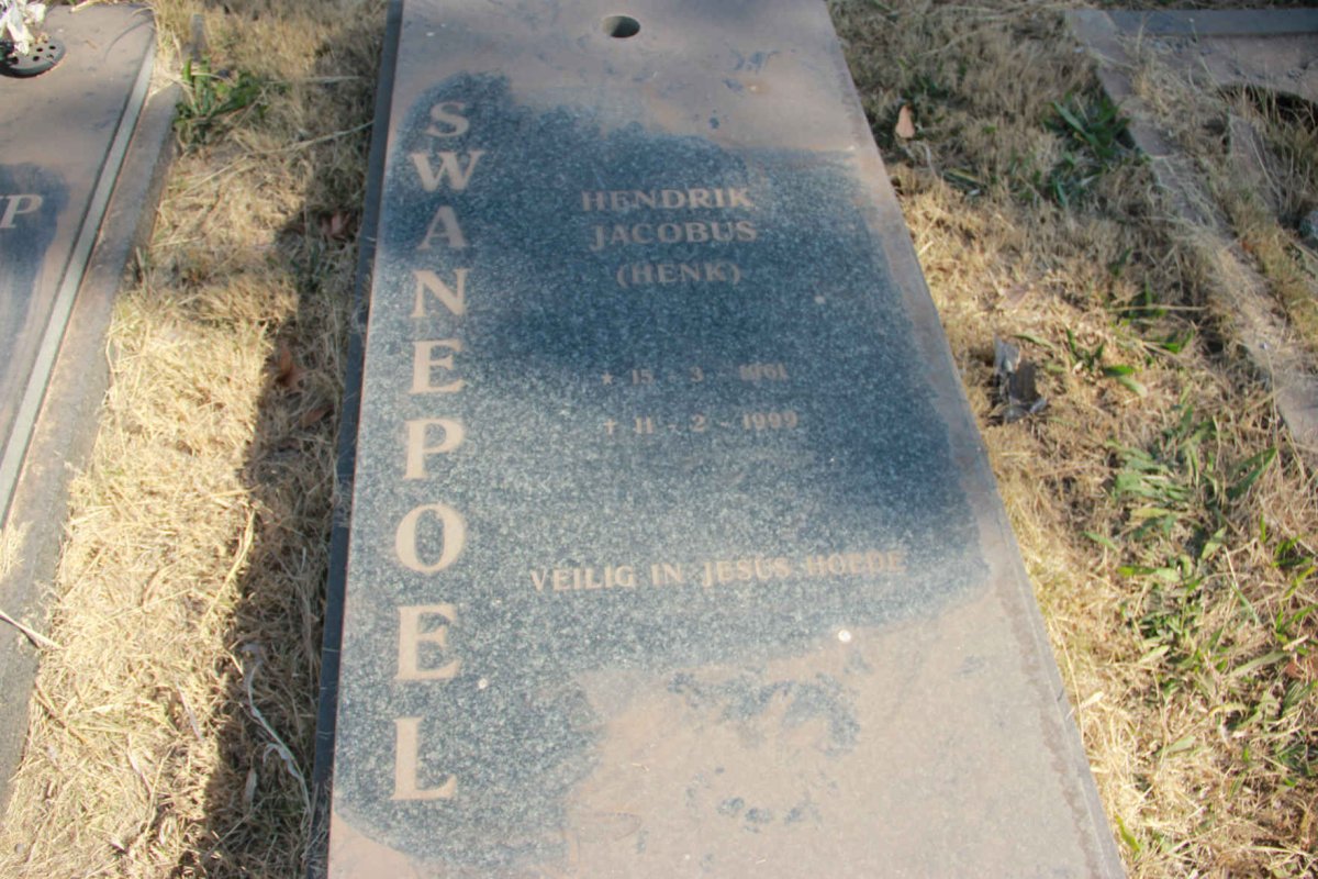 SWANEPOEL Hendrik Jacobus 1961-1999
